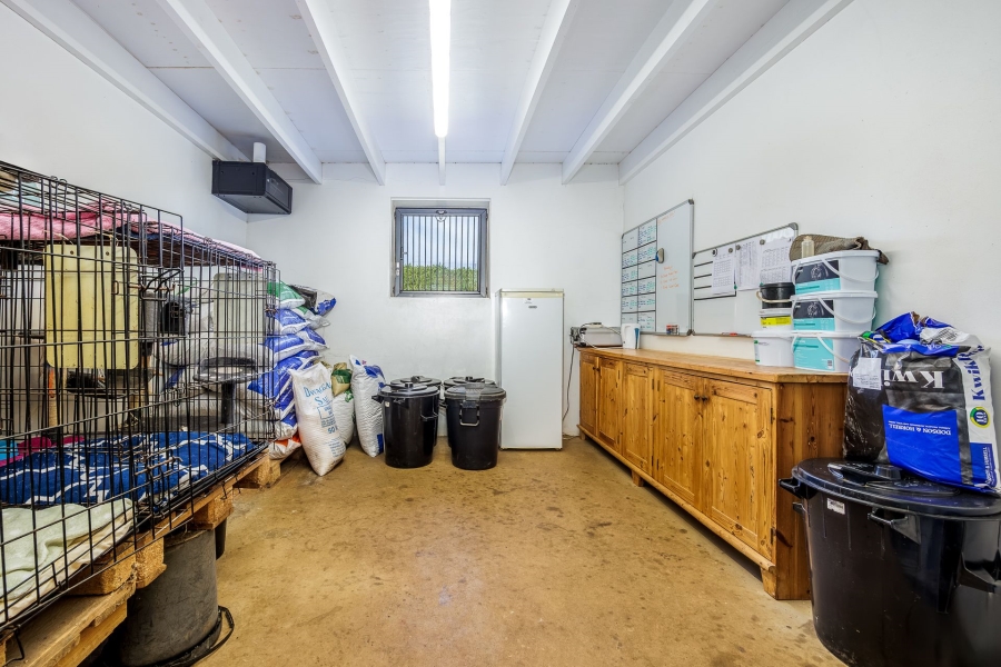 5 Bedroom Property for Sale in Stellenbosch Farms Western Cape